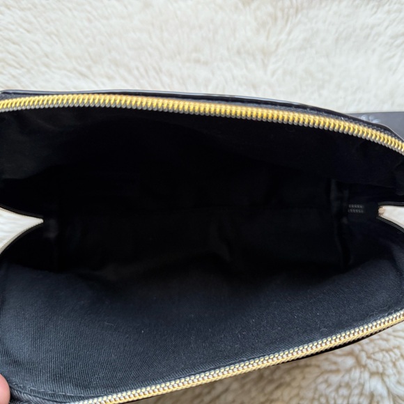 Frida Kahlo x Ulta LIMITED ED. NWT Cosmetic Bag Discontinued Beauty - Picture 3 of 3